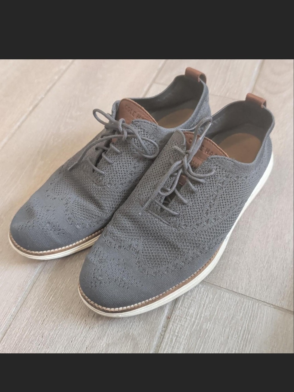Cole Haan Original Knit Lace-Up Men’s Oxford Sneakers in Gray